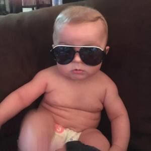 Meet your Posher, Clint